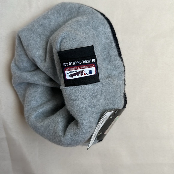 New Era New York Yankees Navy Blue Sport Knit Beanie Cap - Picture 5 of 8